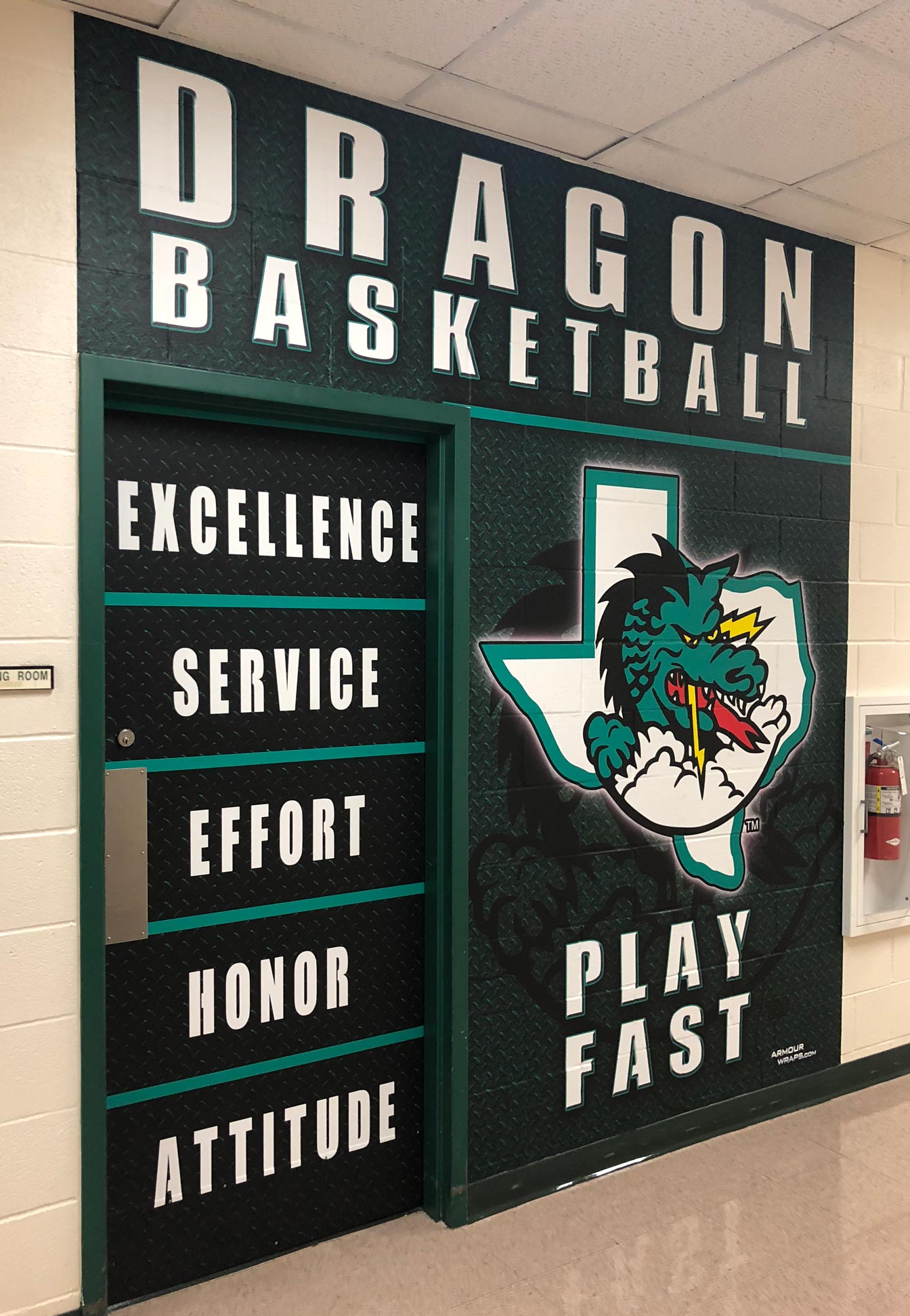 Custom Team Show Signs and Door Wraps – Engstrom Graphics